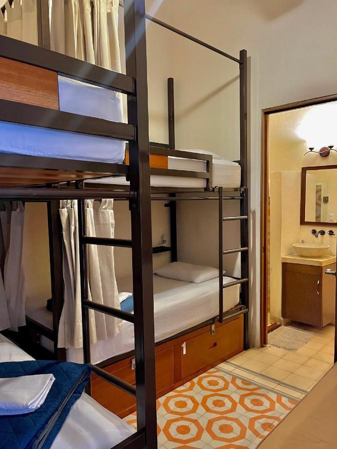 Hotel & Hostal Boutique Casa Garza Mérida Exteriör bild