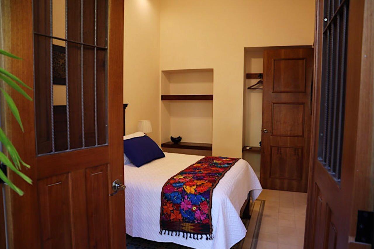 Hotel & Hostal Boutique Casa Garza Mérida Exteriör bild